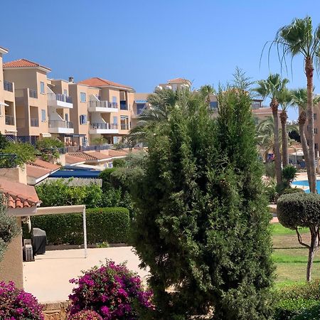 King'S Palace - Spacious 2 Bed, 2 Bath With Sea And Pool Views Paphos ภายนอก รูปภาพ